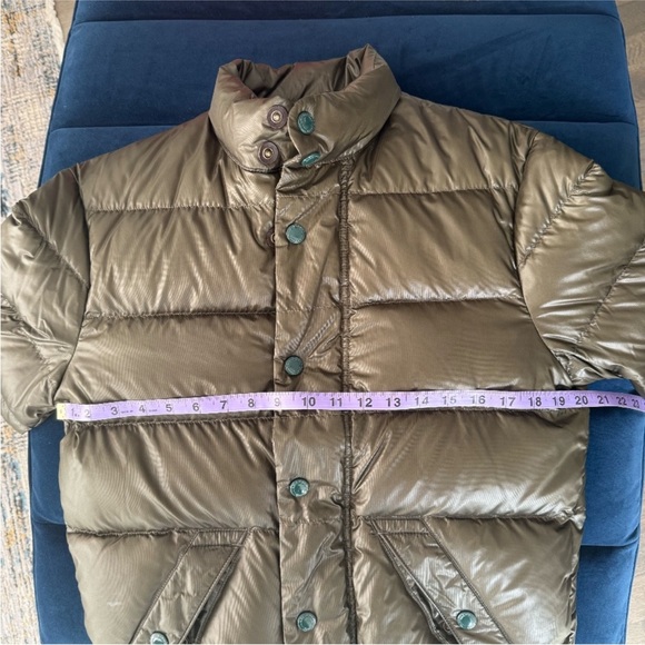 Burberry Down Filled Erwood Puffer Jacket (Unisex) - Picture 12 of 13